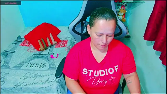 Diana Lozano online show from September 28, 7:14 am