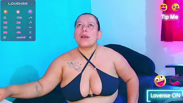 Diana Lozano online show from May 9, 5:18 pm