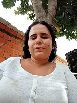 Snapshot of ValeriaSantos- chatting on March 7, 6:27 pm ValeriaSantos- online show from March 7, 6:27 pm