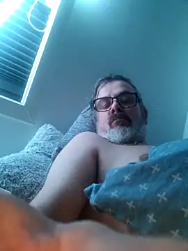 Snapshot of Arkadjusz chatting on March 31, 9:15 pm Arkadjusz online show from March 31, 9:15 pm