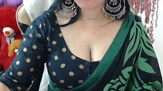 Snapshot of Naughty_Kashish chatting on March 5, 8:21 am Naughty Kashish online show from March 5, 8:21 am