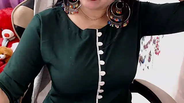 Snapshot of Naughty_Kashish chatting on March 27, 5:24 am Naughty Kashish online show from March 27, 5:24 am