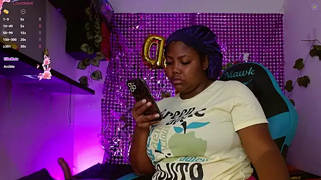 Snapshot of niawk_ chatting on March 4, 1:17 pm niawk online show from March 4, 1:17 pm