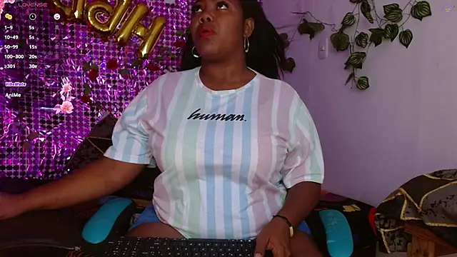 Snapshot of niawk_ chatting on March 7, 1:08 pm niawk online show from March 7, 1:08 pm