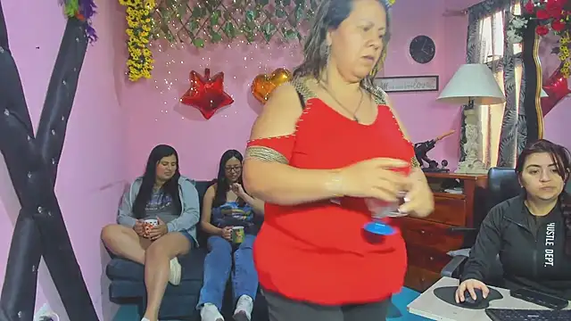 Snapshot of lesbiancuple chatting on March 13, 12:01 pm lesbiancuple online show from March 13, 12:01 pm