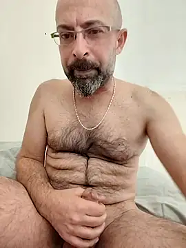 Snapshot of dangerx45 chatting on April 18, 1:37 pm dangerx45 online show from April 18, 1:37 pm