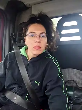 Snapshot of SquirtyMellissaLabia chatting on October 16, 6:58 am SquirtyMellissaLabia online show from October 16, 6:58 am