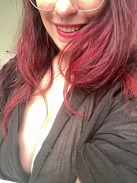 Snapshot of LunaMoongirl chatting on January 23, 1:45 pm LunaMoongirl online show from January 23, 1:45 pm