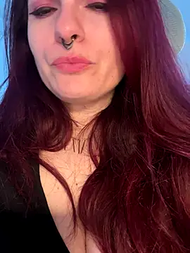 Snapshot of LunaMoongirl chatting on November 13, 3:55 pm LunaMoongirl online show from November 13, 3:55 pm