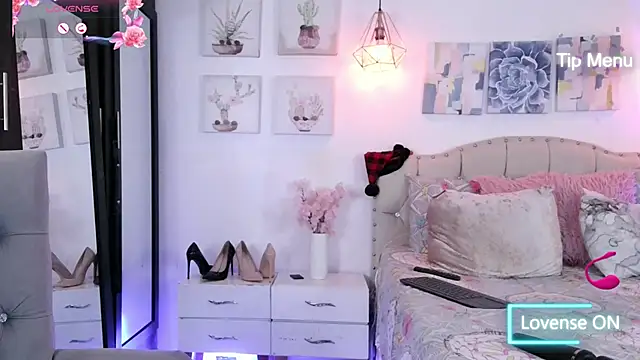 Dulce Morrys online show from December 27, 5:48 pm