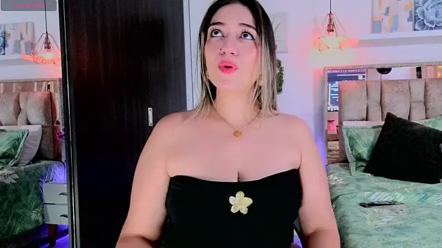 Dulce Morrys online show from May 1, 3:27 pm