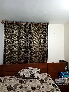 Snapshot of J_Rauw_ chatting on November 27, 3:19 am J Rauw online show from November 27, 3:19 am