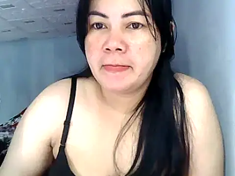 Snapshot of starlete69 chatting on January 10, 7:59 pm starlete69 online show from January 10, 7:59 pm