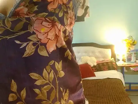 Snapshot of PearlOfAsia21 chatting on December 3, 12:24 am PearlOfAsia21 online show from December 3, 12:24 am