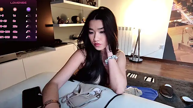 shachatteof online show from March 11, 9:59 am