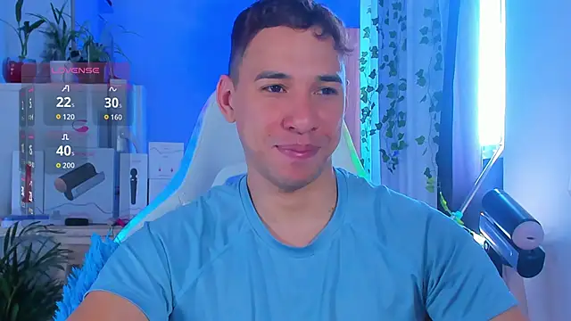 Snapshot of petter_coleman_ chatting on March 20, 7:41 pm petter coleman online show from March 20, 7:41 pm