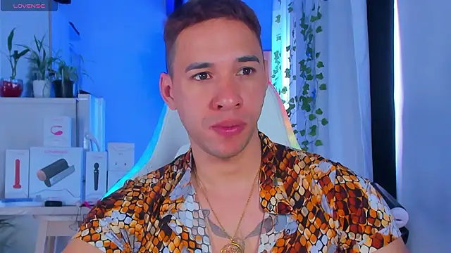 Snapshot of petter_coleman_ chatting on March 21, 9:18 pm petter coleman online show from March 21, 9:18 pm