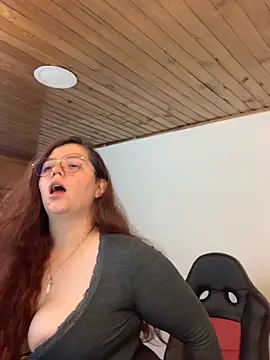 kayortiiz online show from September 22, 2:13 am