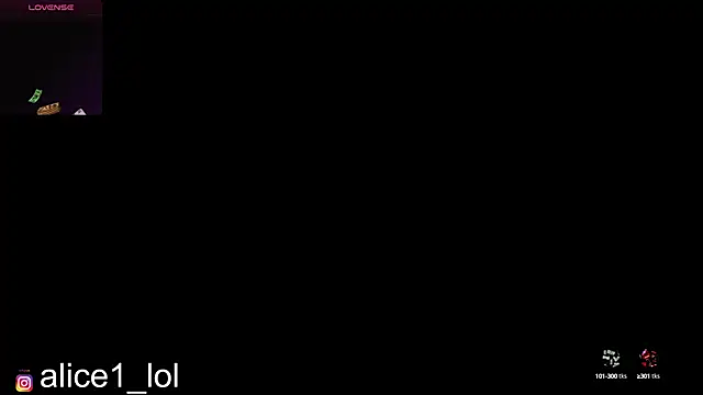 Snapshot of candy_alicee chatting on September 12, 10:32 pm candy alicee online show from September 12, 10:32 pm