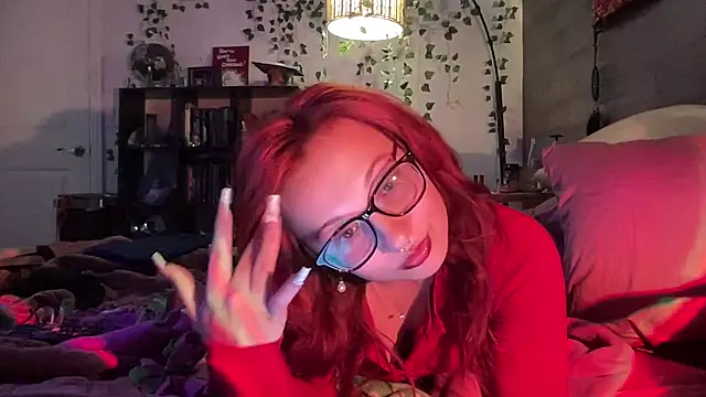 Snapshot of sweetandwet_daddy chatting on January 9, 11:03 am sweetandwet daddy online show from January 9, 11:03 am