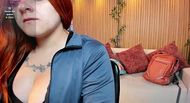 kimbrownn online show from May 5, 11:51 am