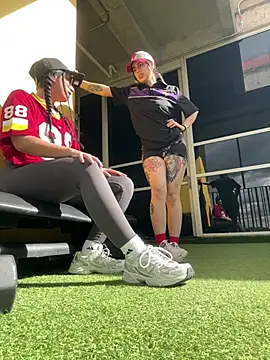 Snapshot of sophie_cute66 chatting on January 16, 8:13 pm sophie cute66 online show from January 16, 8:13 pm