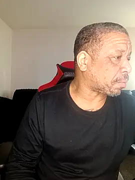 yellowwetfox online show from February 12, 5:19 pm