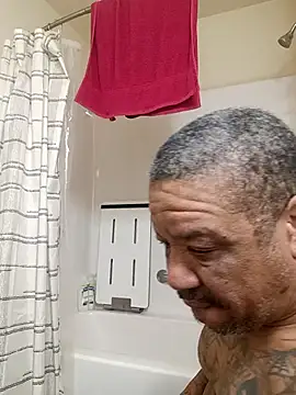 yellowwetfox online show from February 20, 9:43 am