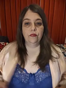 Snapshot of HouseWifeWhore_Milf chatting on June 17, 9:34 am HouseWifeWhore Milf online show from June 17, 9:34 am