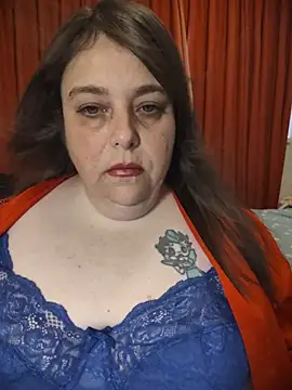 Snapshot of HouseWifeWhore_Milf chatting on July 3, 12:11 pm HouseWifeWhore Milf online show from July 3, 12:11 pm