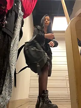 CrazzyChicks online show from September 28, 7:36 am