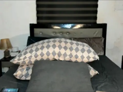 Snapshot of Johannah_khalifa chatting on May 18, 2:07 am Johannah khalifa online show from May 18, 2:07 am