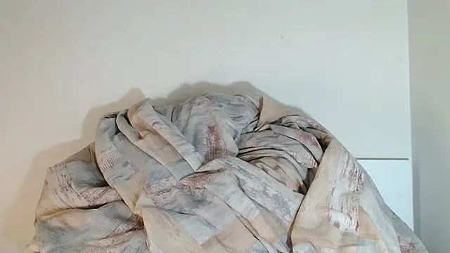 bonbonitaa online show from November 30, 8:35 pm