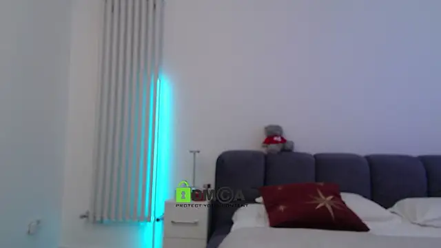 kissabellaa online show from April 7, 6:30 pm