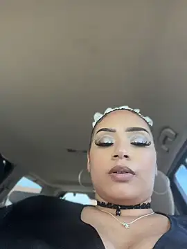 CarmelaAnthony online show from May 4, 8:05 pm
