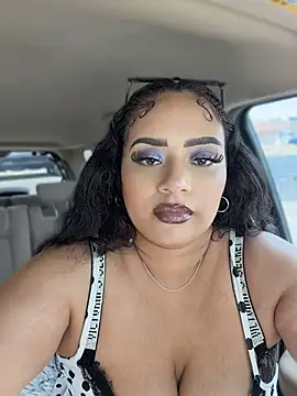 CarmelaAnthony online show from May 5, 7:44 pm