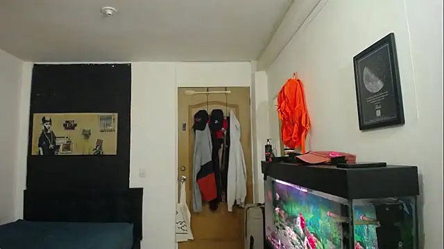 Snapshot of romeolovedark chatting on January 26, 1:41 am romeolovedark online show from January 26, 1:41 am