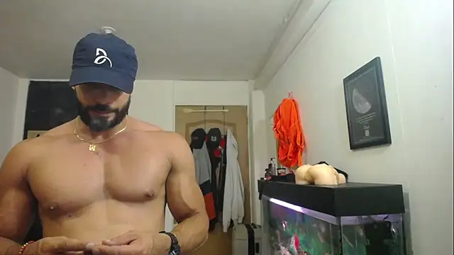 Snapshot of romeolovedark chatting on January 28, 2:11 am romeolovedark online show from January 28, 2:11 am