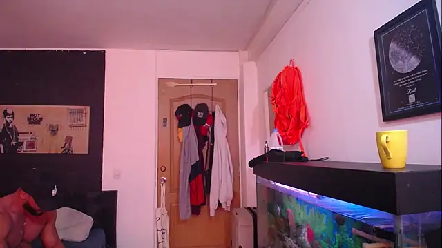 Snapshot of romeolovedark chatting on February 5, 6:26 pm romeolovedark online show from February 5, 6:26 pm