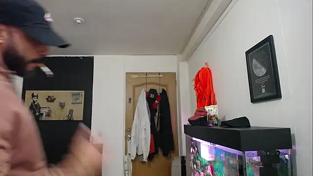 Snapshot of romeolovedark chatting on February 14, 2:50 am romeolovedark online show from February 14, 2:50 am