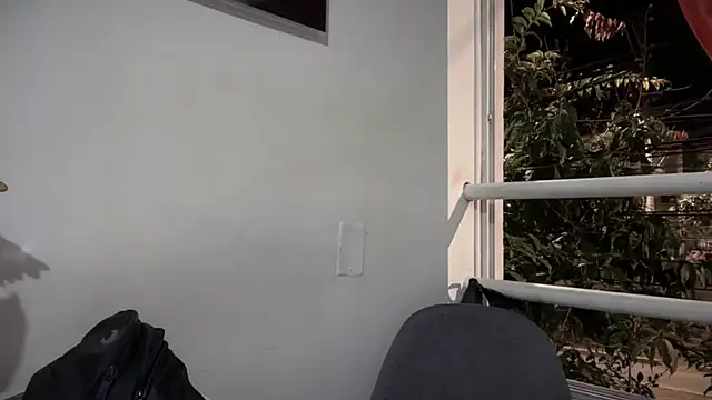 Snapshot of romeolovedark chatting on September 17, 2:13 am romeolovedark online show from September 17, 2:13 am