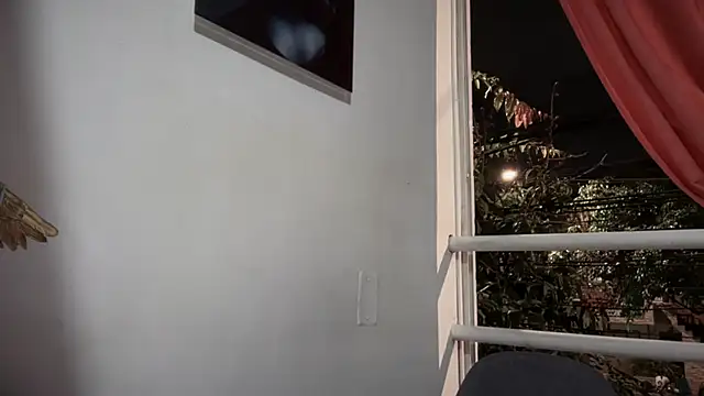 Snapshot of romeolovedark chatting on September 29, 12:27 am romeolovedark online show from September 29, 12:27 am