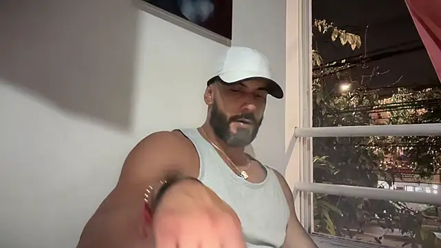 romeolovedark online show from December 2, 11:34 pm