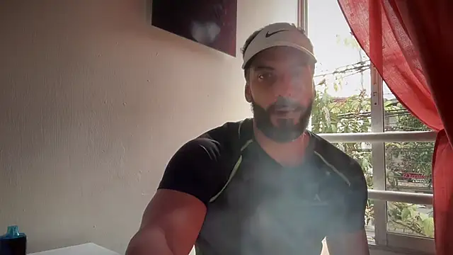 romeolovedark online show from December 16, 9:31 pm