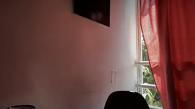 romeolovedark online show from December 17, 4:13 pm