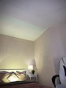 IvyHoney online show from December 12, 6:47 am