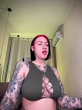 IvyHoney online show from December 14, 10:34 am
