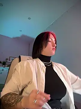IvyHoney online show from January 8, 6:31 am