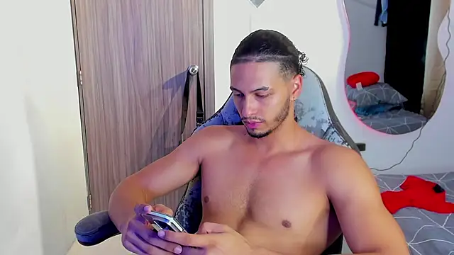 Kris Khalifa69 online show from November 26, 1:01 pm