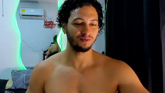 Kris Khalifa69 online show from May 8, 4:45 pm